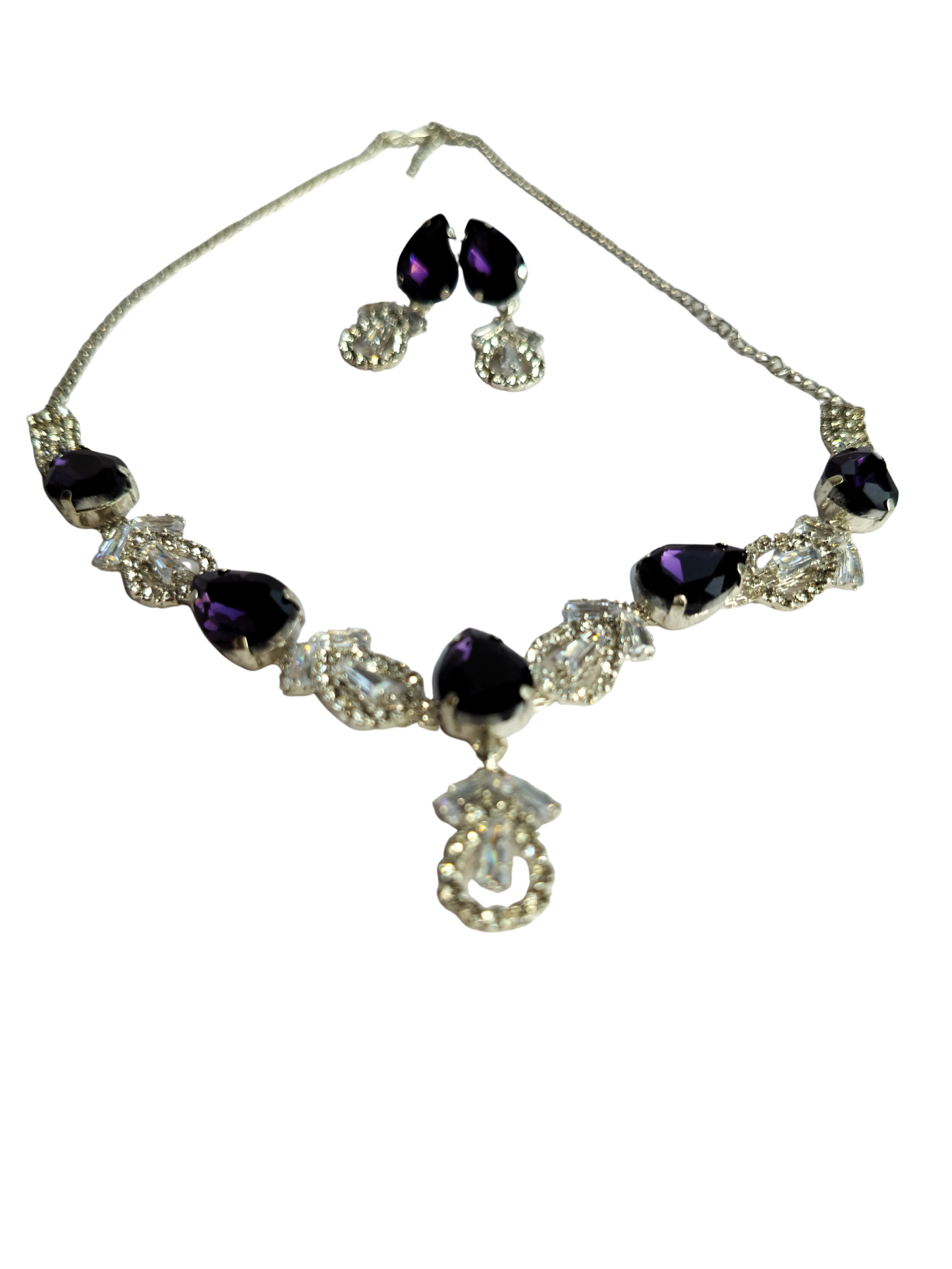 Serenade Necklace Set