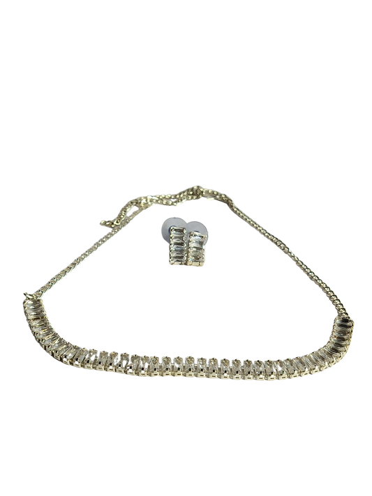 Regelia Necklace Set